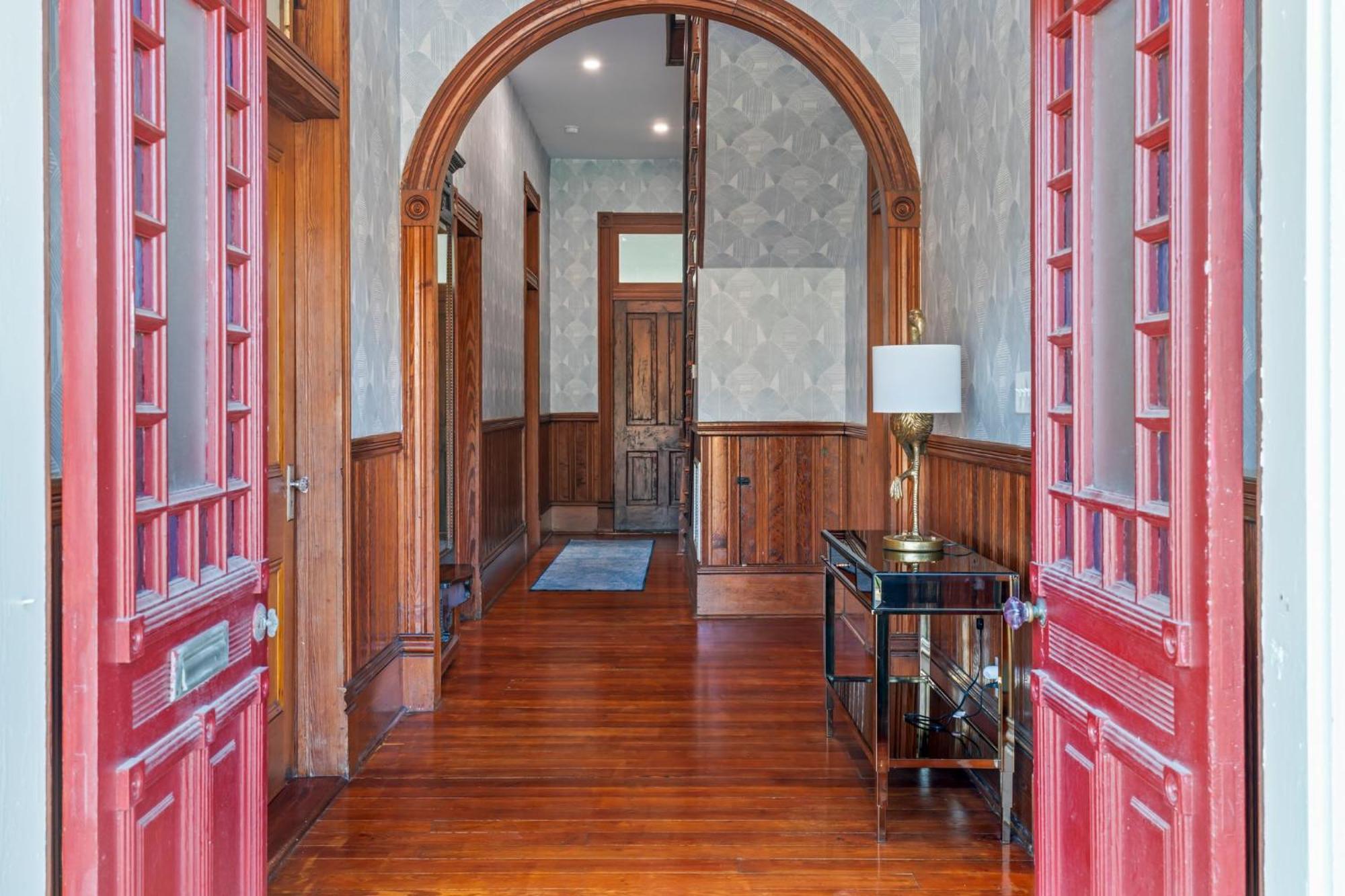 Historic Galveston Family Beach Home With 3 King Beds Exterior photo