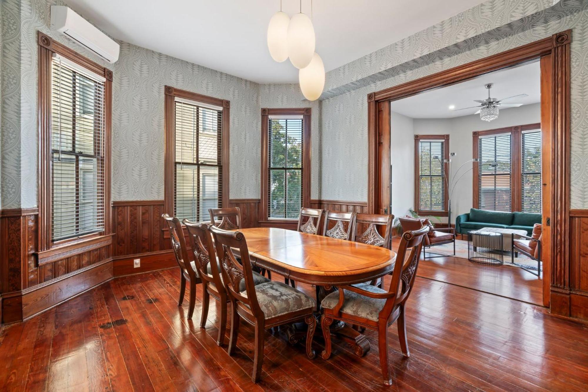 Historic Galveston Family Beach Home With 3 King Beds Exterior photo